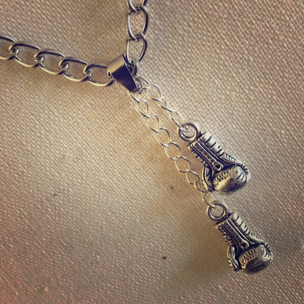 Boxing glove charm necklace, 20 “ curb link chain.